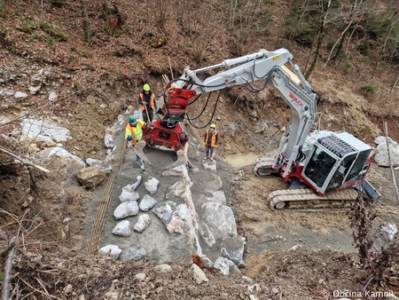 Sanacijska obnova vodotokov in hudournikov po poplavah (4)